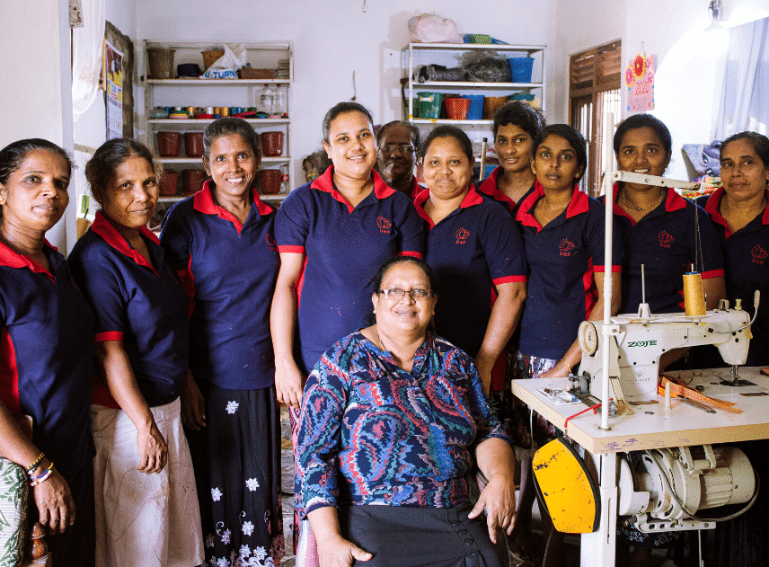 Social finance boosting women’s entrepreneurship in Sri Lanka /Le financement social stimule l’entrepreneuriat des femmes au Sri Lanka